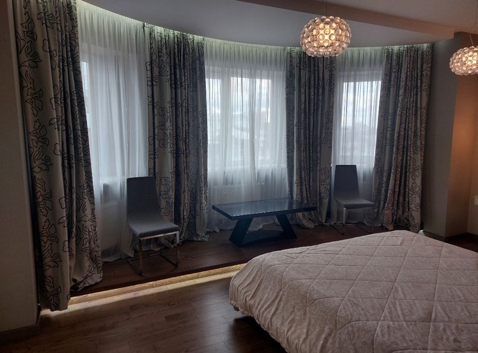 3-к(3 спальни),новострой,ГАЗ,м.Ярослава Мудрого 2 мин