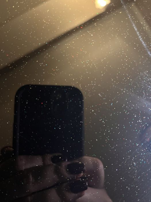 Скляний стіл журнальний