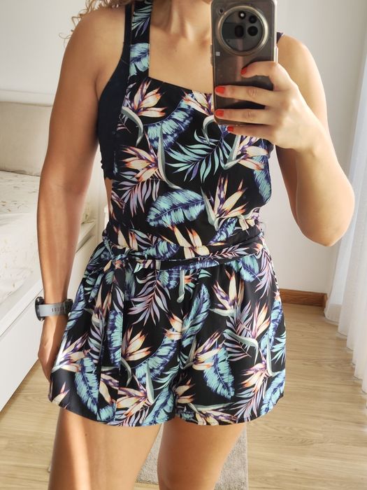 Macacão com flores H&M