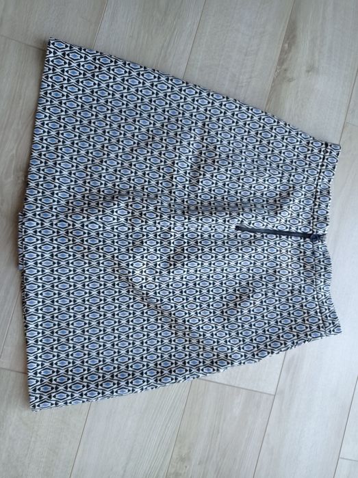 Spódnica Reserved m 38 nowa bez metki elegancka