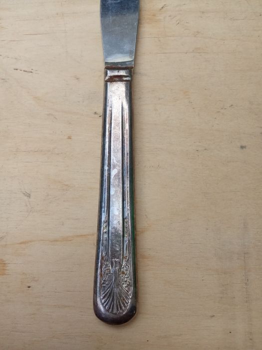 Ножі столові прибори срібло