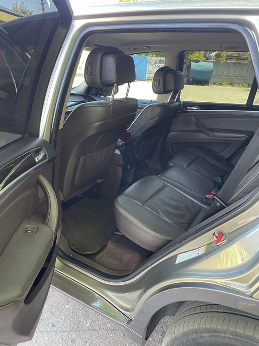 Продам BMW X5 e70 3.0 дизель полный привод
