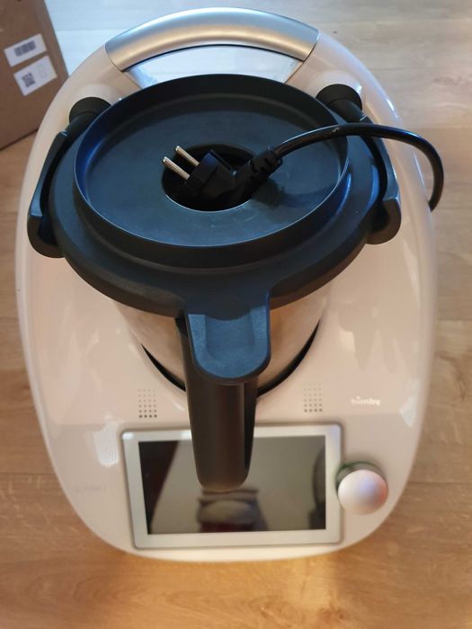 Bimby TM6 + todos os acessórios