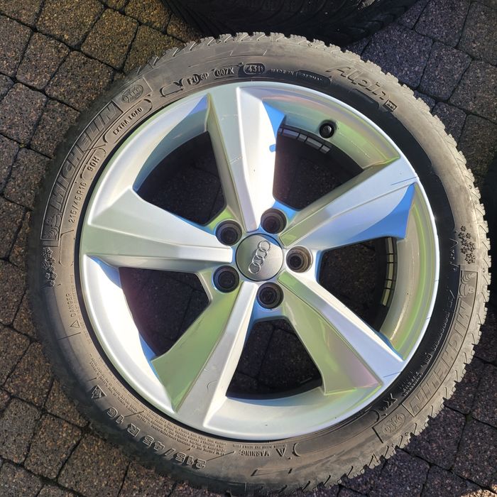 Felgi koła Audi A1 16 ET34 215/45R16 5x100