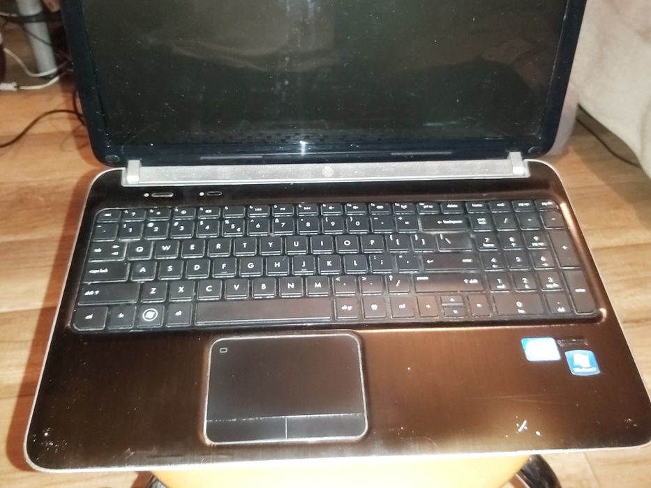 Laptop HP sprawny.