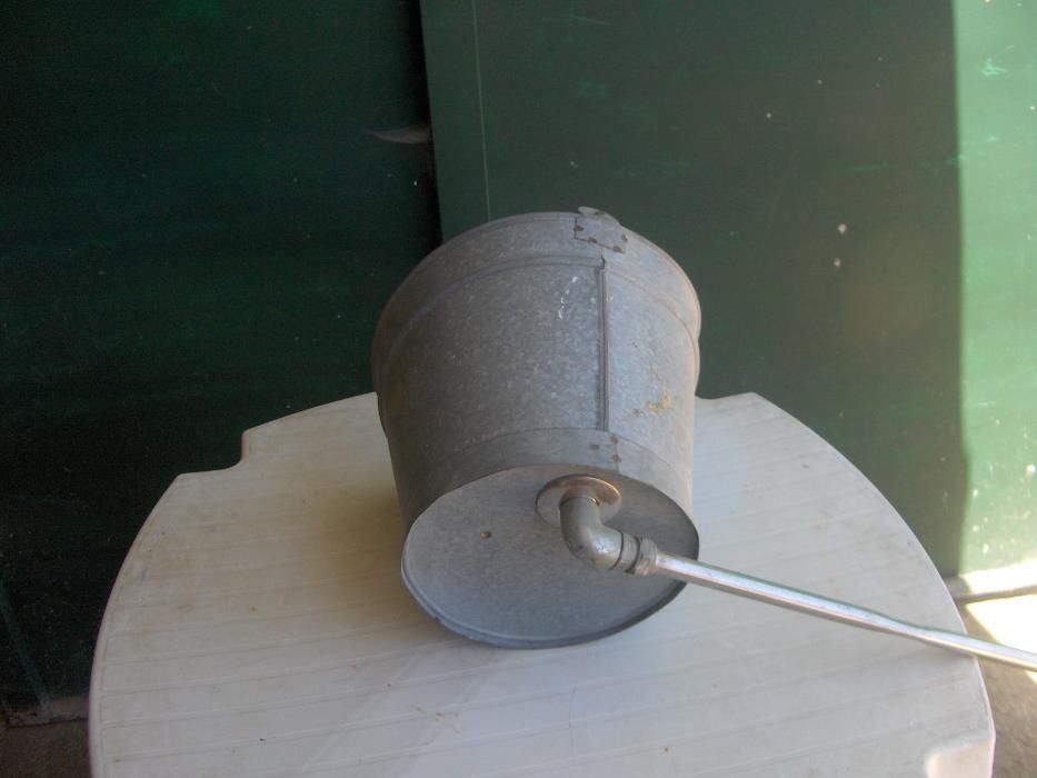 Balde chuveiro antigo