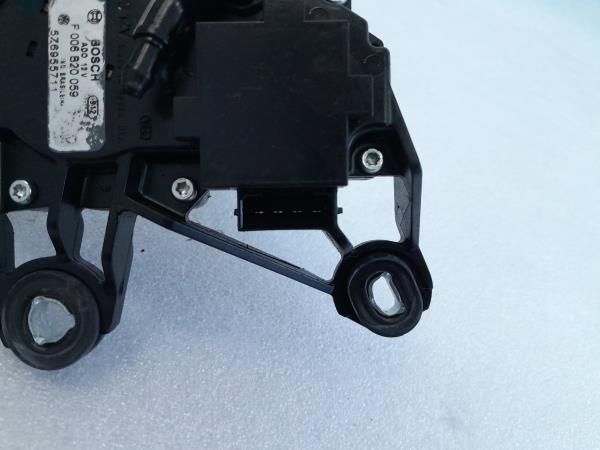 Motor limpa vidros trás VOLKSWAGEN Fox (5Z1, 5Z3, 5Z4)