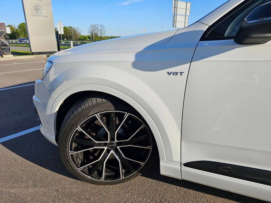 Продам Audi SQ7 2017