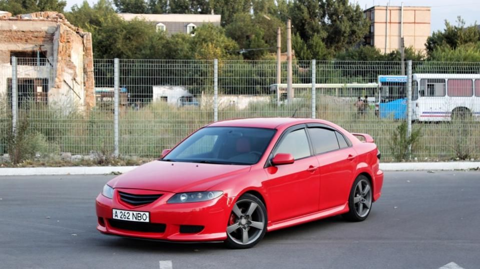 Mazda 6 Sedan Progi Nakładki progowe