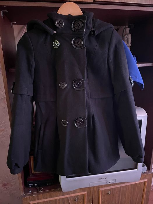 Драповое пальто 42р