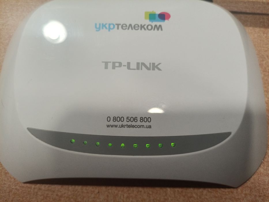 Продам не рабочий роутер