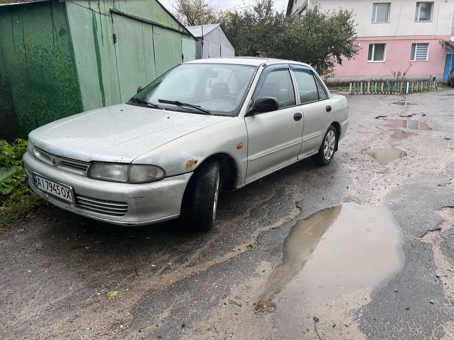 Продам авто 1000 уе