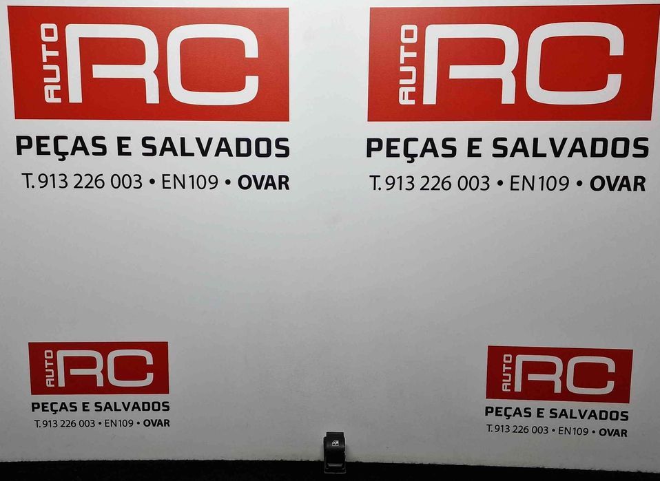 Comando / Botão / Interruptor Vidros Frente Direito 7356522720 - FIAT DOBLO Caixa/monovolume