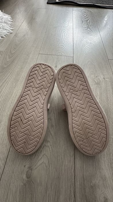 Buty reserved rozmiar 36 dziewczęce