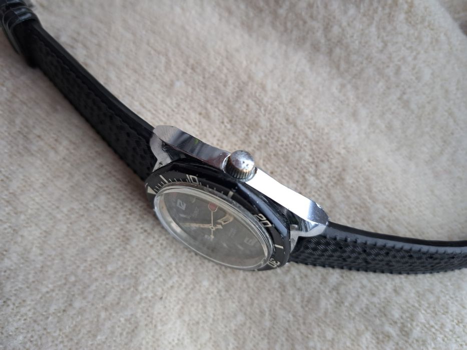Diver Obrotowy bezel