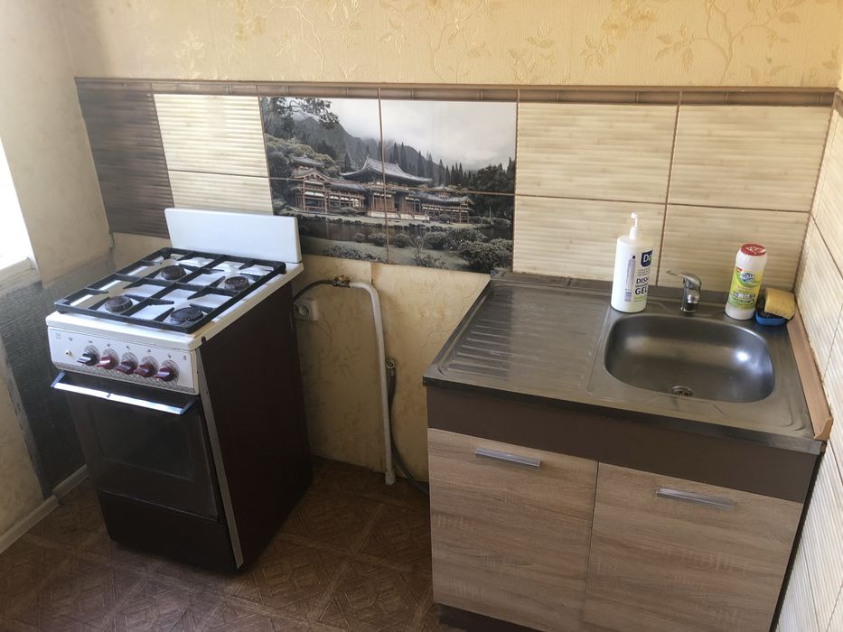 Від власника, здам без  ріелторов   2 кімнатну квартиру