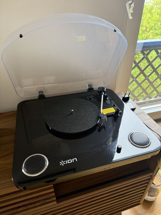 ION Max LP Black Gira-discos de Vinil