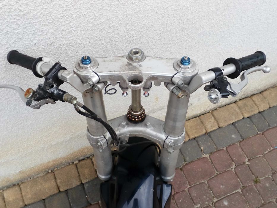 cafe racer zawieszenie lagi półki koło tarcze cały przód  komplet