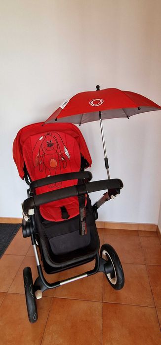 Carrinho de bebé Bugaboo com ovinho MaxiCosi