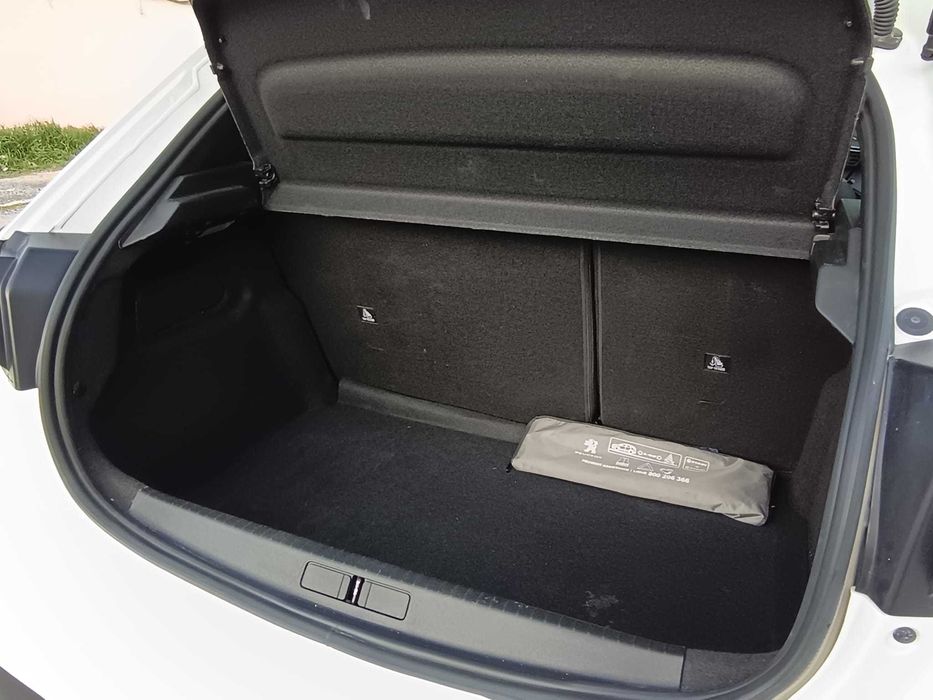 Peugeot 208 Manual Gasóleo 2024