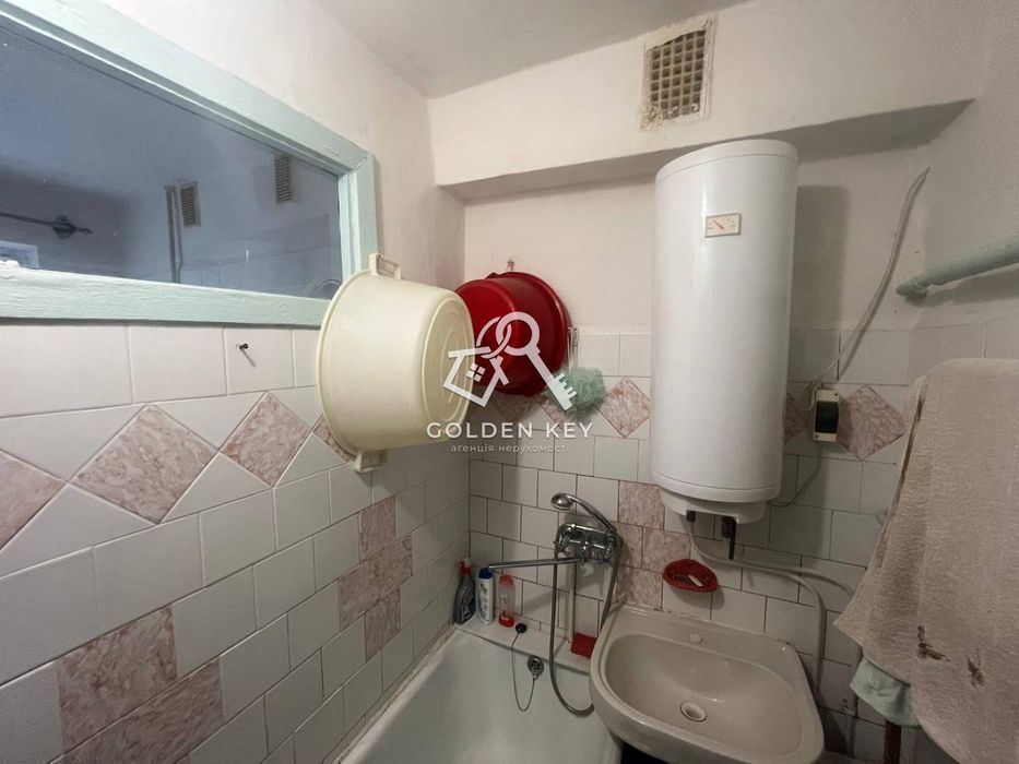 Продаж двокімнатної квартири по вул Карбишева 13 (17кв)