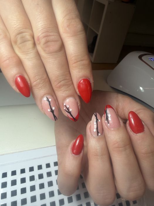 Aplicacao unhas de gel