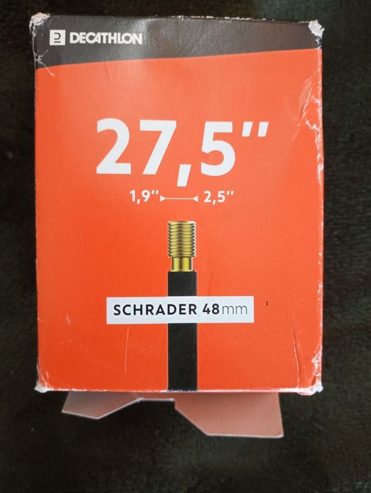 Camera de ar 27,5" (48mm) + luz bicicleta			Novos!