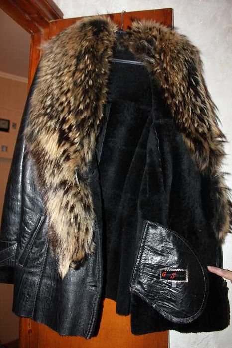 Натуральная женская дубленка Б/У