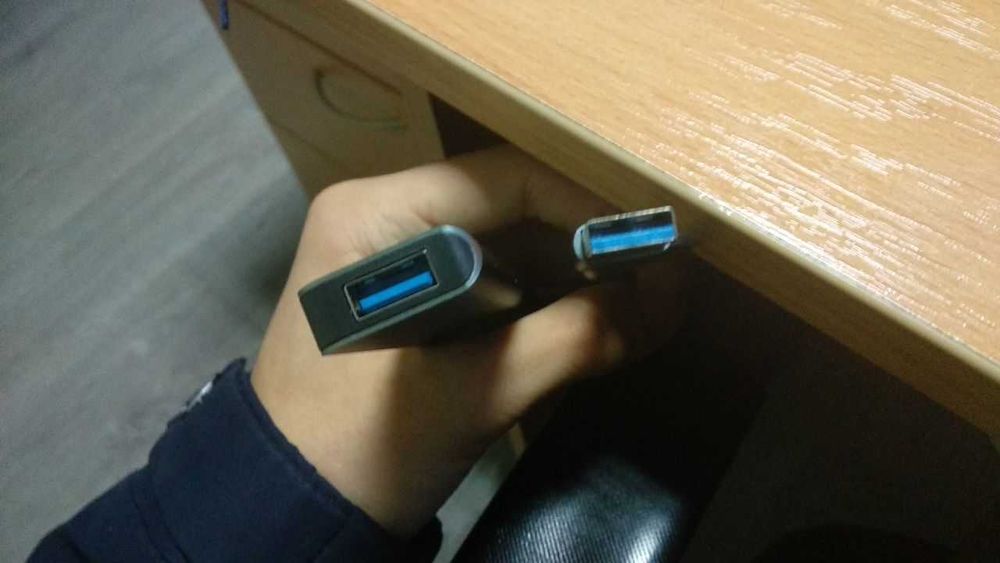 USB мултихаб, 3 юсб 1 cd + adaptor