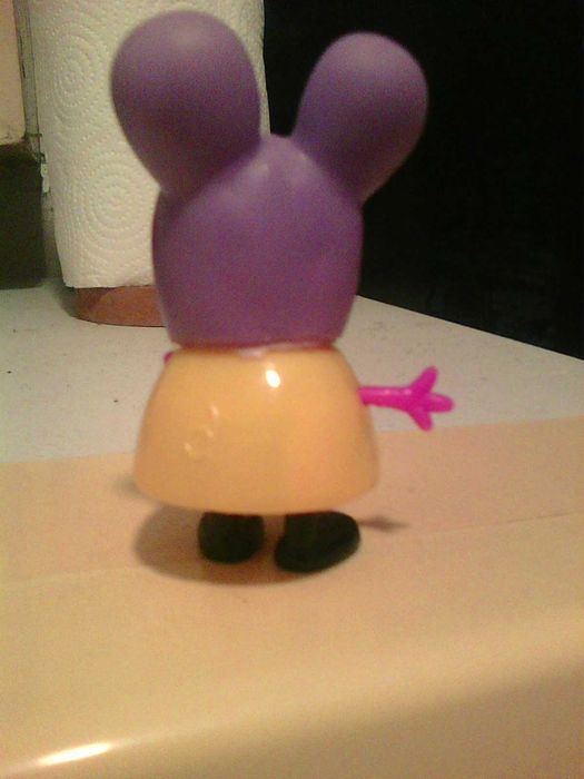 peppa pig figura emilly elephant
