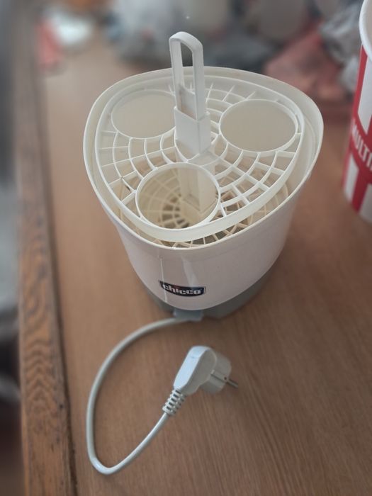 Стерилизатор для бутылочек Chicco