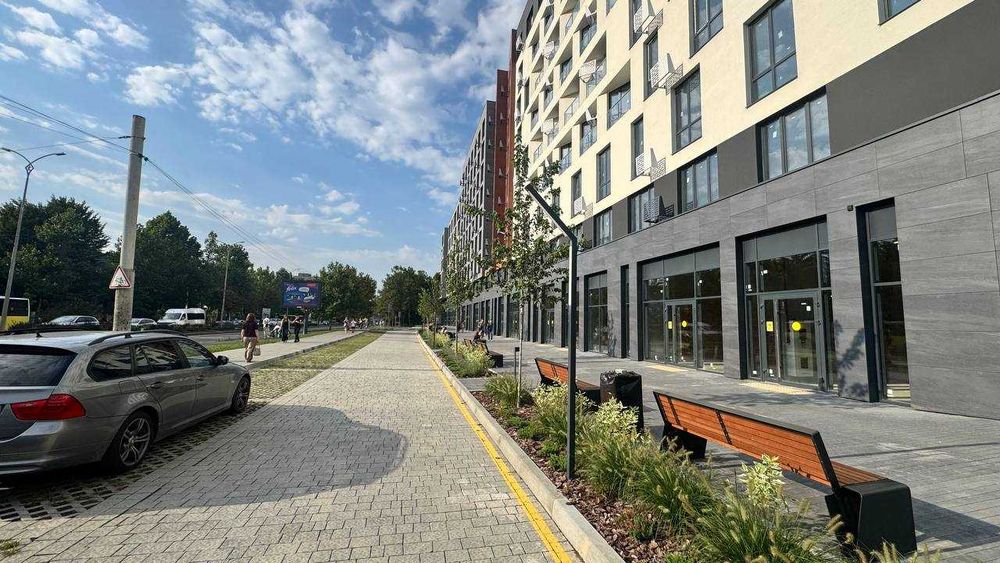Оренда фасадного приміщення по проспекту Чорновола