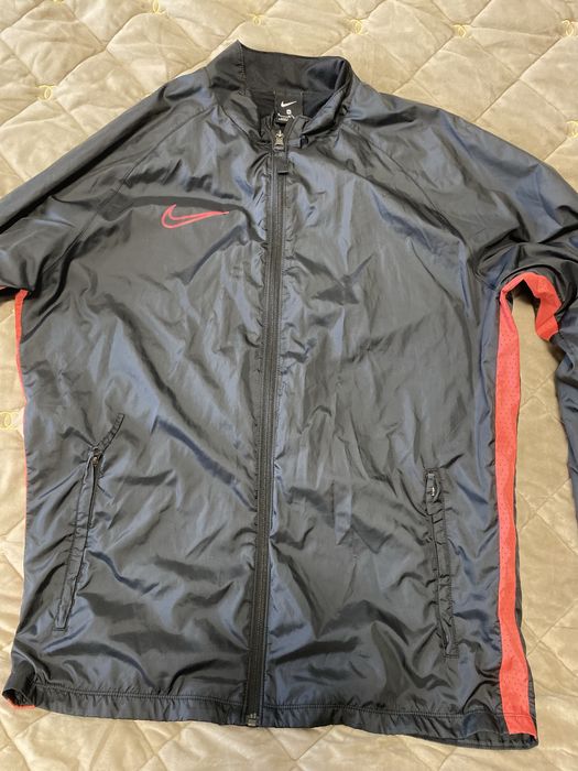 Жилетка (вітровка)Nike розмір М