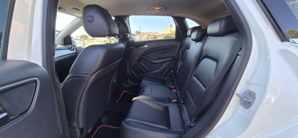 Mercedes B180CDi Urban 7G AUTOMÁTICO de 2016