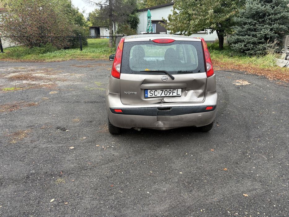 Nissan Note 1.4i kolor C30 G
