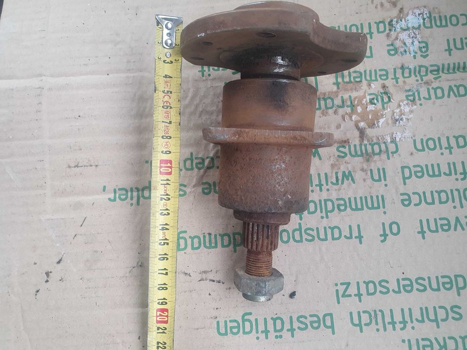 Piasta Fiat 126 p Maluch do Przyczepki