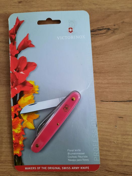 Nóż,  scyzoryk Victorinox 3.9050.53B1