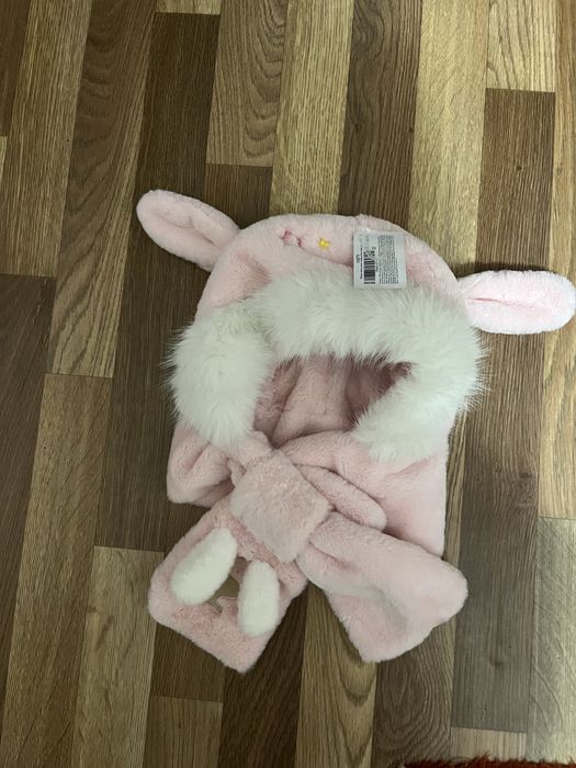 Шапка для дівчини