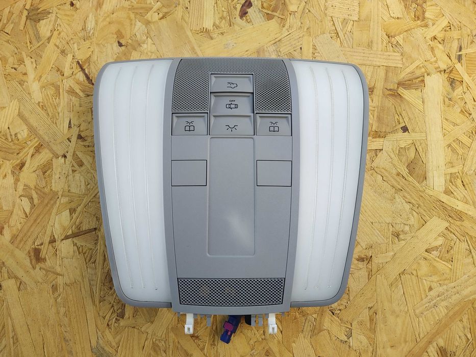 Плафон освітлення  салона W212