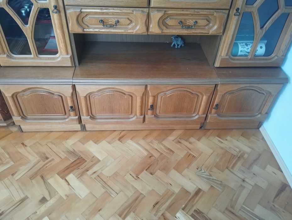 Meblościanka w stylu vintage