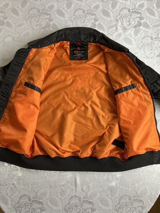Kurtka bomberka męska Alpha Industries Flying Tigers CWU Vintage Grey haft naszywka L