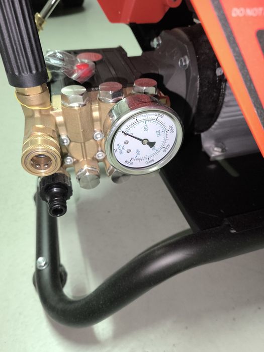 Máquina de lavar a pressão elétrica monofásics 3.0kW 240bar