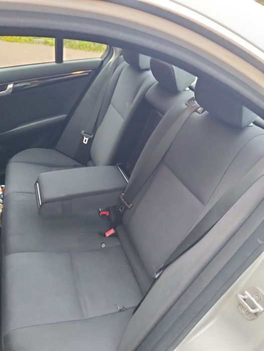 Mercedes Benz C200cdi W204
