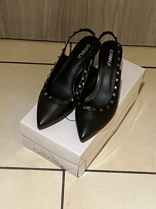 czarne szpilki Deichmann 39