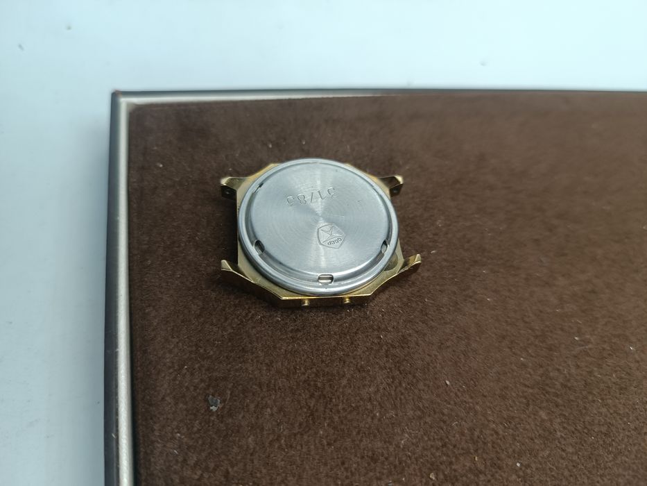 Zegarek  elektronik elektronika 5 Rosja