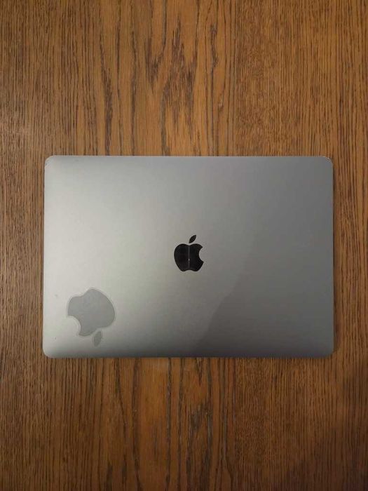 Laptop Macbook Pro M2 2022 8512 A2338 Space Grey Bardzo Dobry Stan