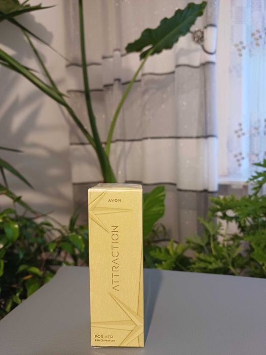 Woda perfumowana Avon Attraction  30 ml