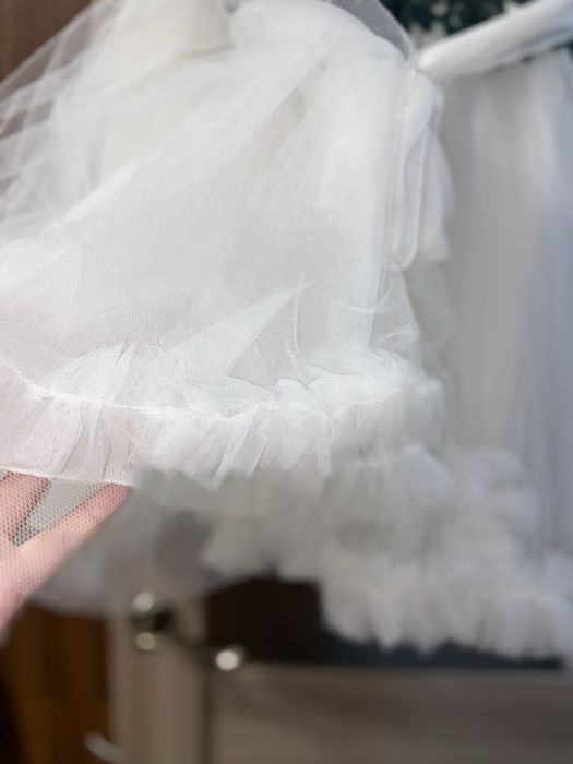 Нарядное платье для девочк