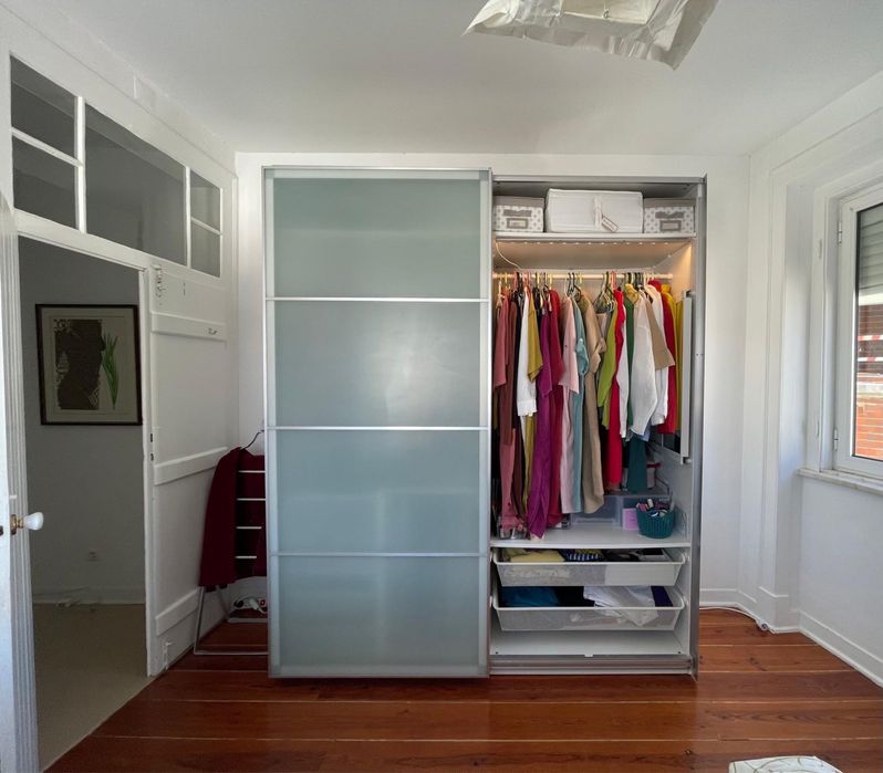 Roupeiro IKEA 500€