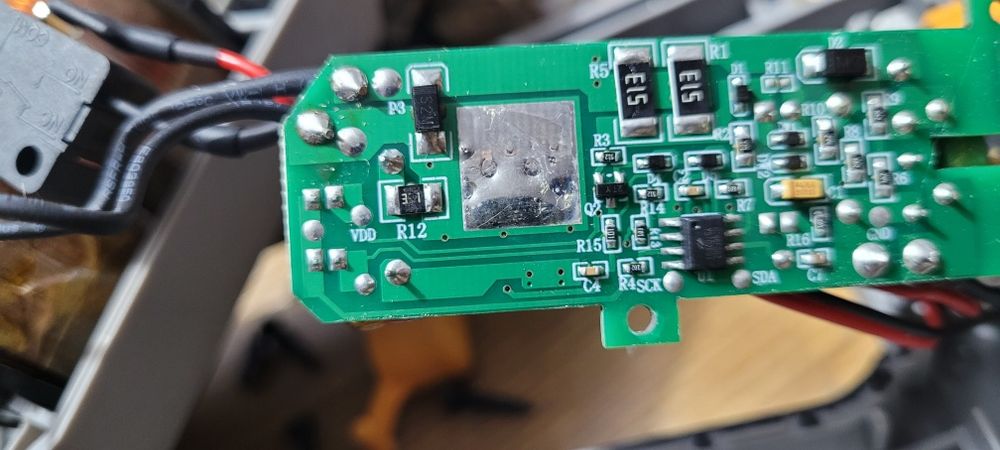 Zszywacz / Gwoździarka elektryczna Titan TTB961NAL • Strzela • USZKODZONA